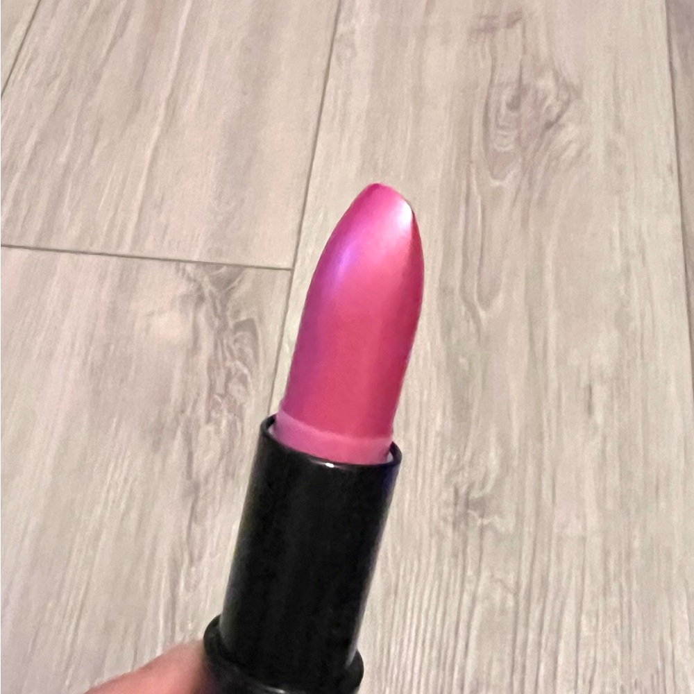 (New) Lancome Lipstick, Poodle Skirt (metallic) - Picture 6 of 6